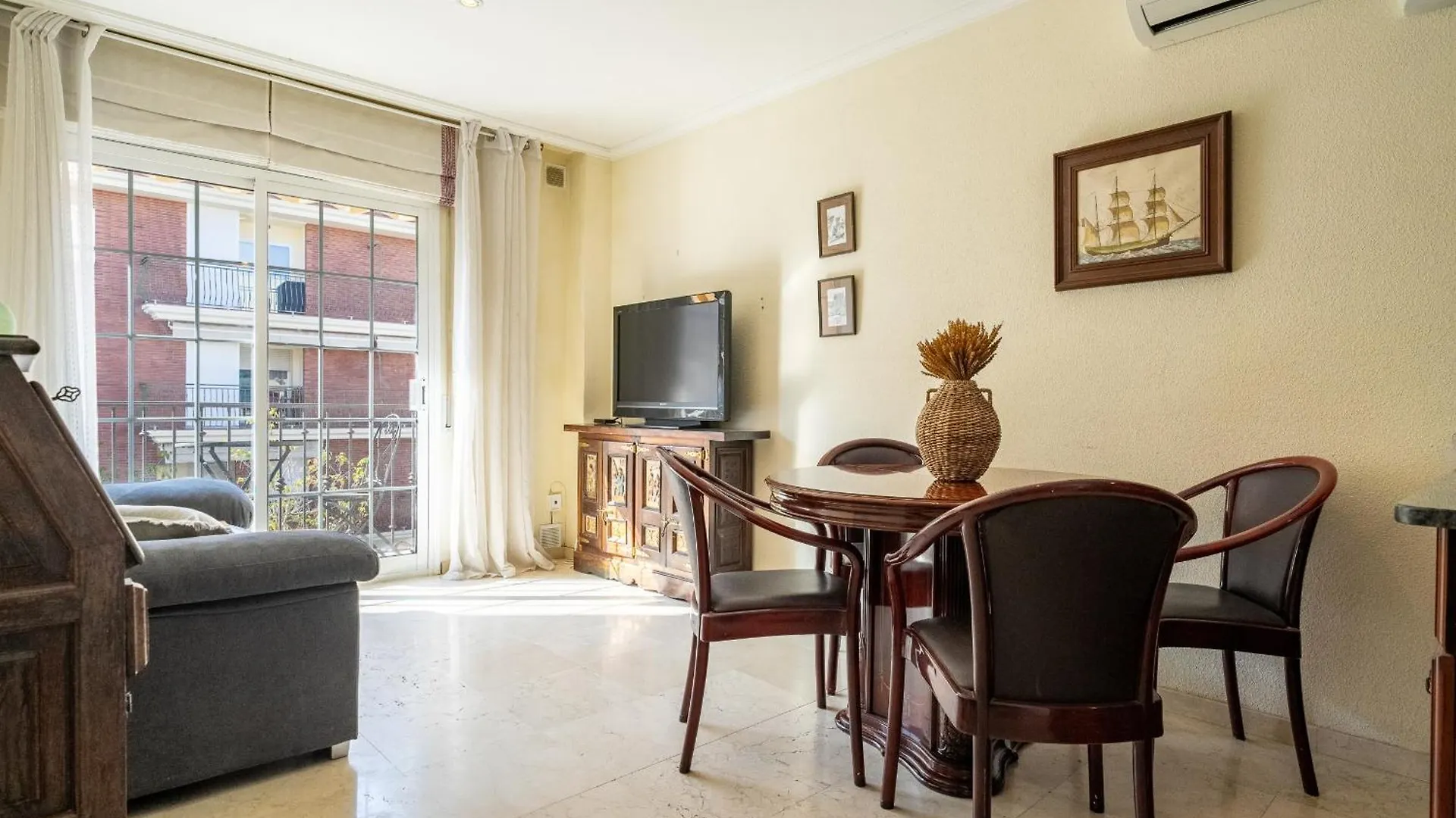 Apartament Litoral Costa Dorada - Jaume I Only Families Cambrils